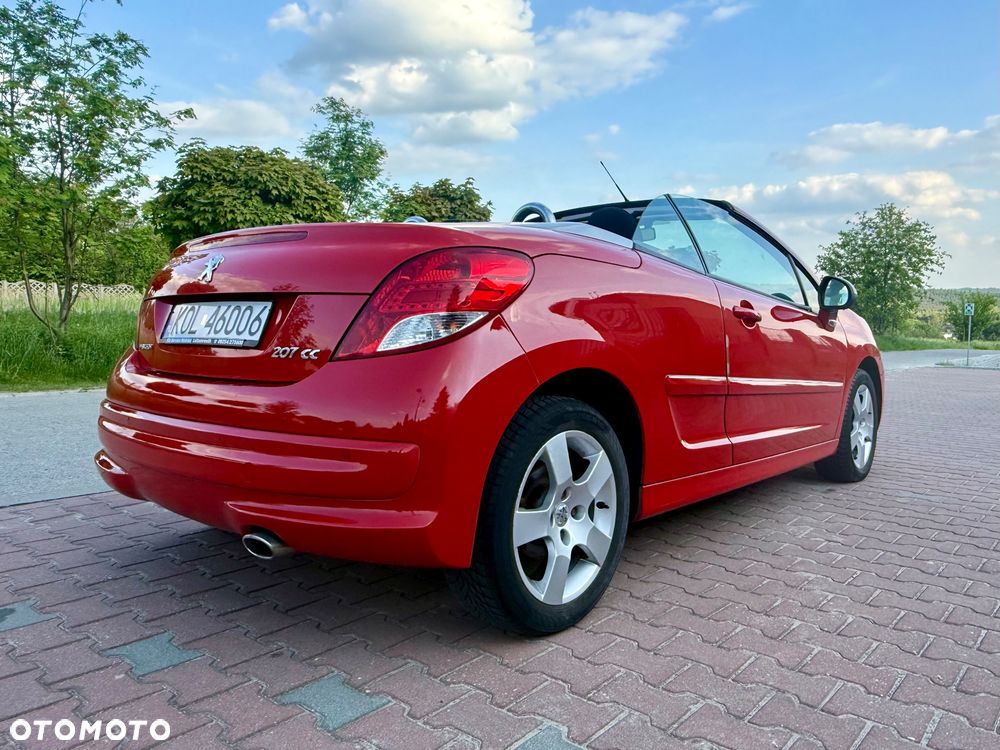 Peugeot 207 CC 1.6 HDi Premium - 21