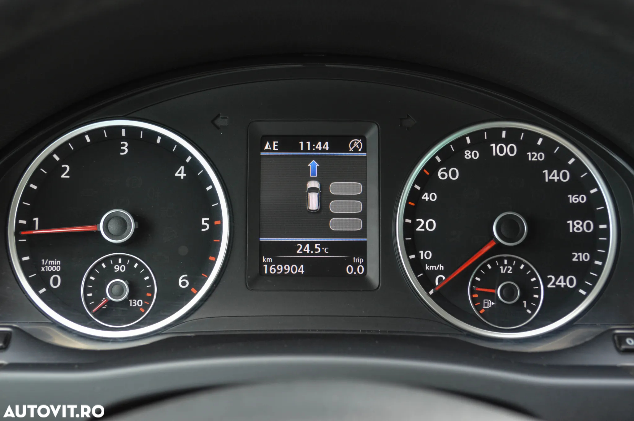 Volkswagen Tiguan 2.0 TDI DPF 4Motion BlueMotion Technology DSG Lounge Sport & Style - 22