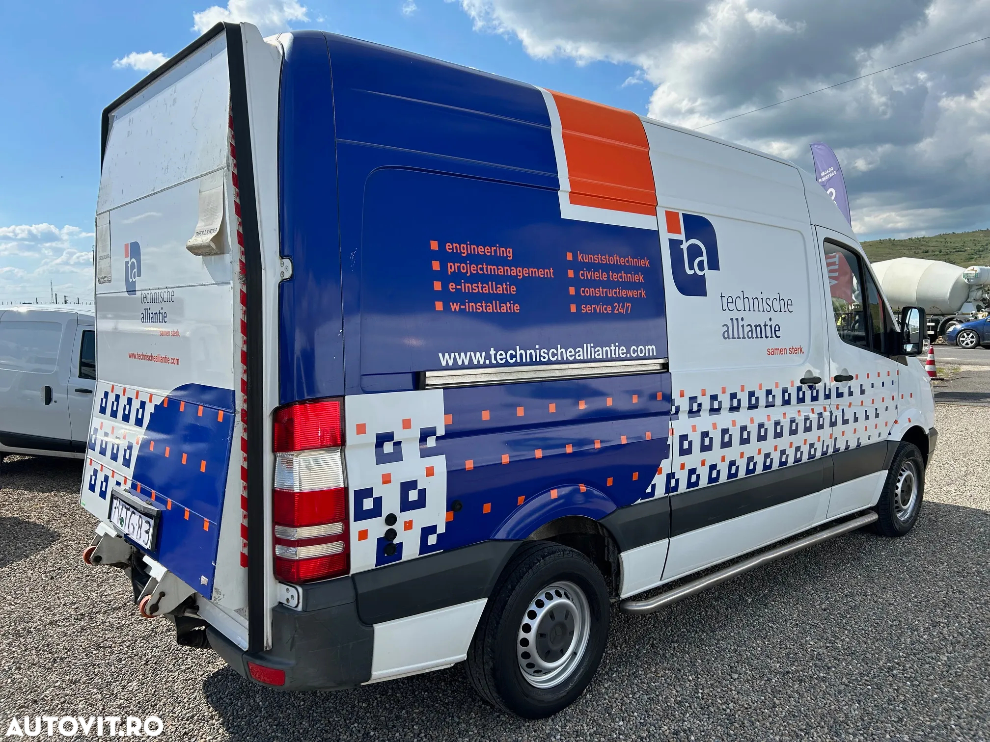 Mercedes-Benz Sprinter 313 - 3