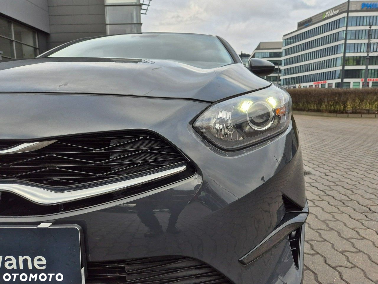 Kia Ceed - 9