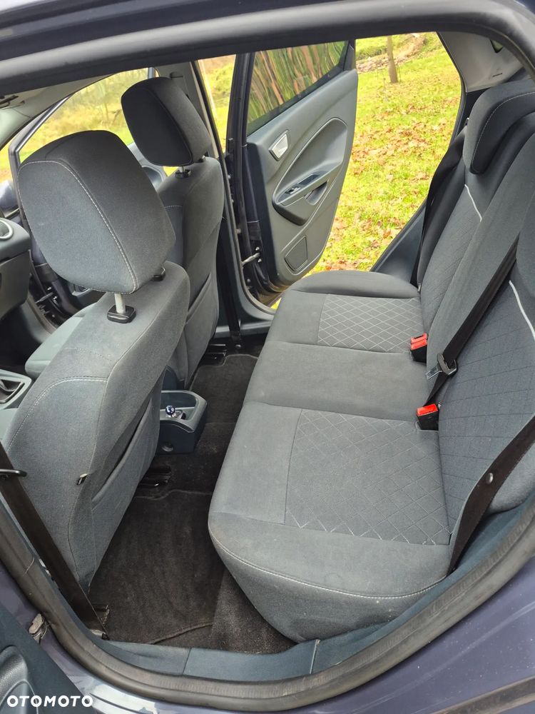 Ford Fiesta 1.6 TDCi DPF Gold X - 16