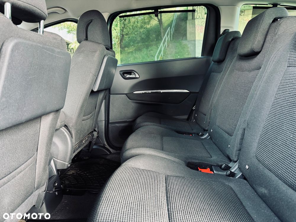 Peugeot 5008 1.6 Premium - 16