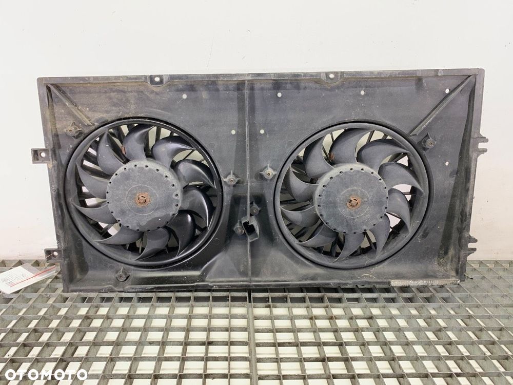 WENTYLATOR CHŁODNICY  VW TRANSPORTER IV Autobus (70B, 70C, 7DB, 7DK, 70J, 70K, 7DC, 7 1990 - 2004 - 1