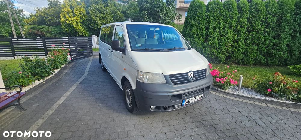 Volkswagen Transporter L1H2 - 2