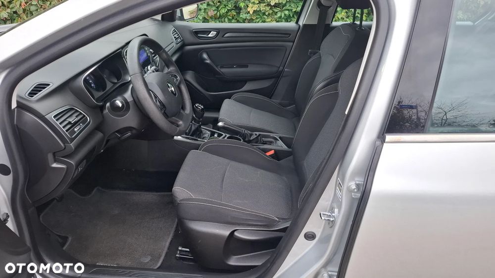 Renault Megane ENERGY TCe 100 INTENS - 7