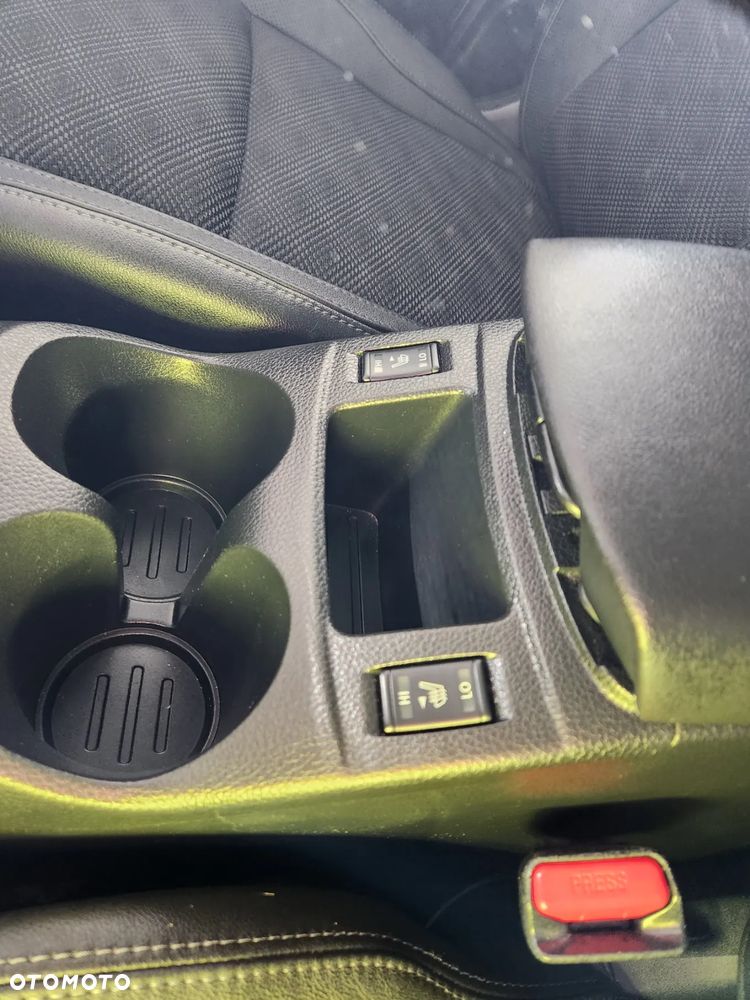 Nissan Qashqai 1.6 DIG-T Tekna - 32