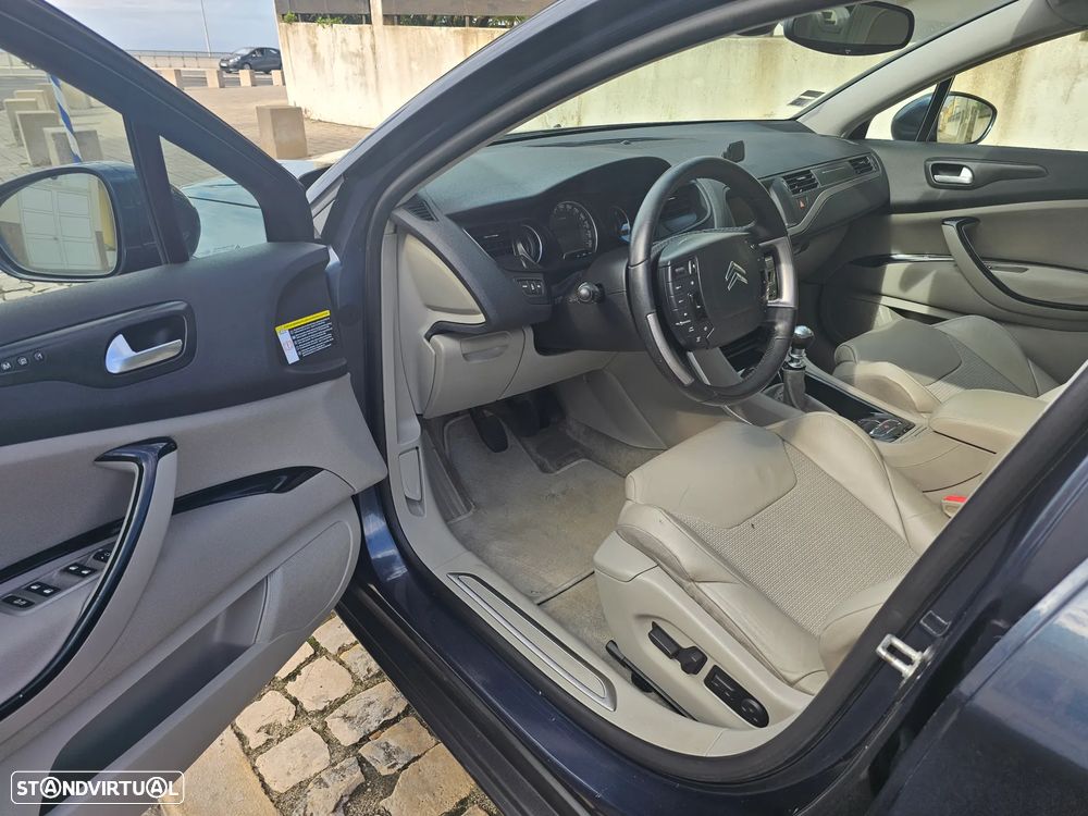 Citroën C5 2.0 HDi Exclusive - 6
