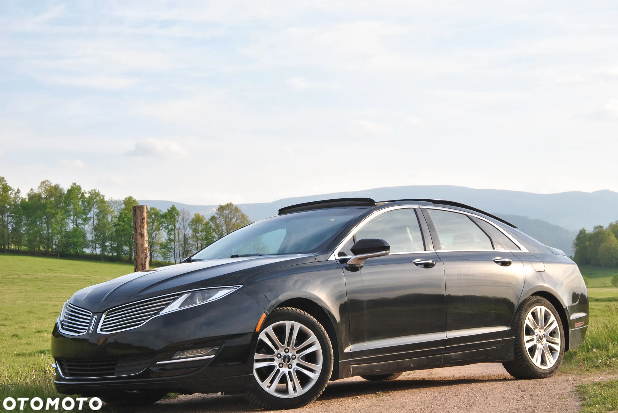 Lincoln MKZ - 13