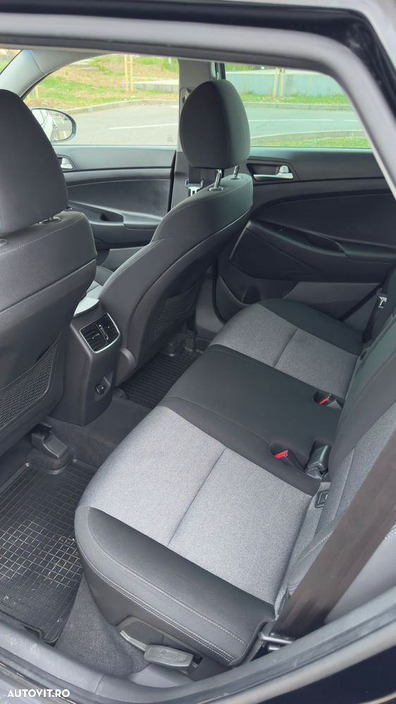 Hyundai Tucson 1.6 T-GDi 4WD 7DCT Style - 9