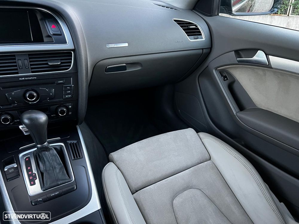 Audi A5 2.7 TDI Multitronic - 32