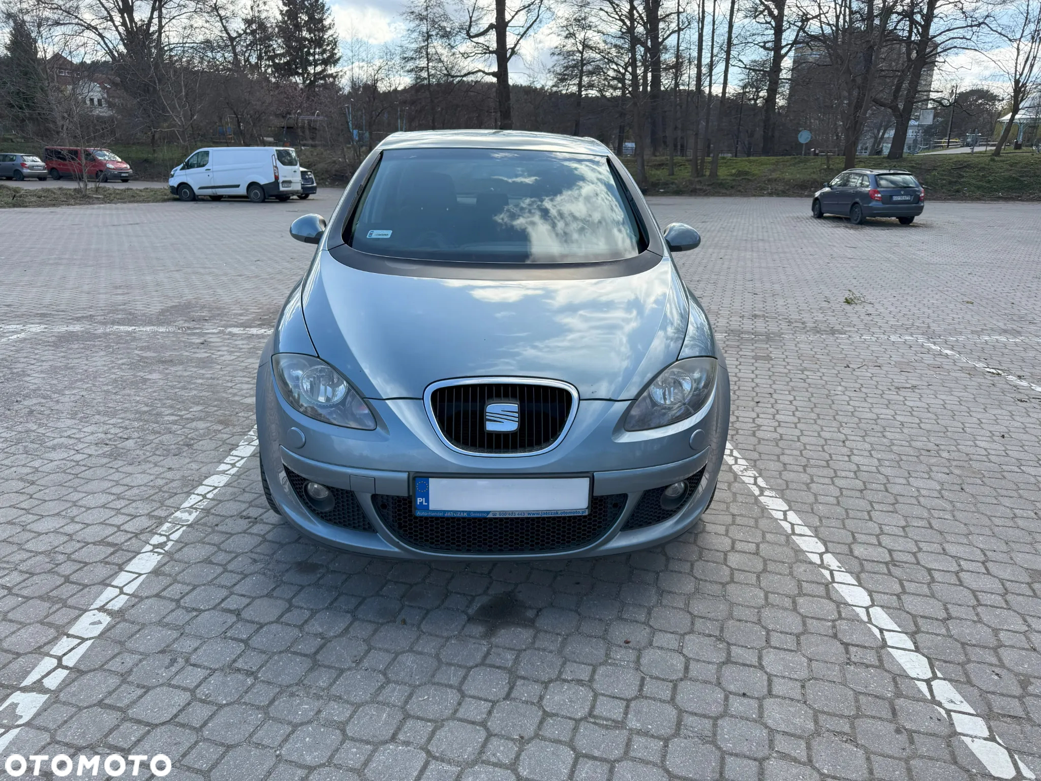 Seat Toledo 2.0 TDI Stylance DSG - 2