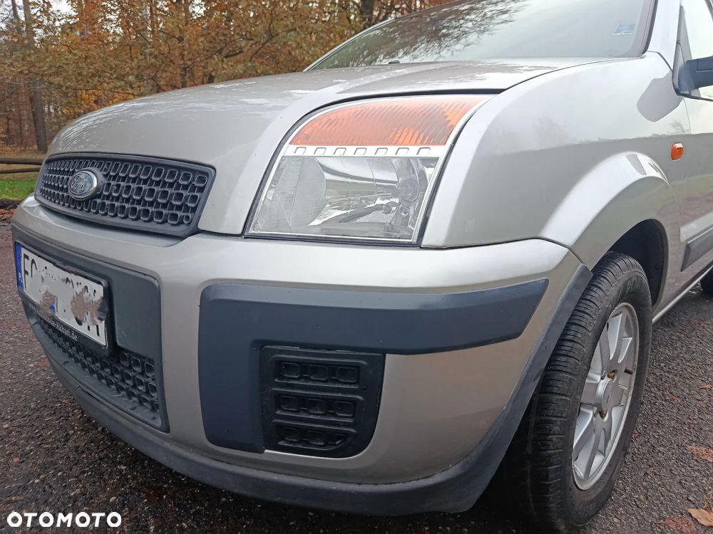 Ford Fusion 1.4 Ambiente - 2