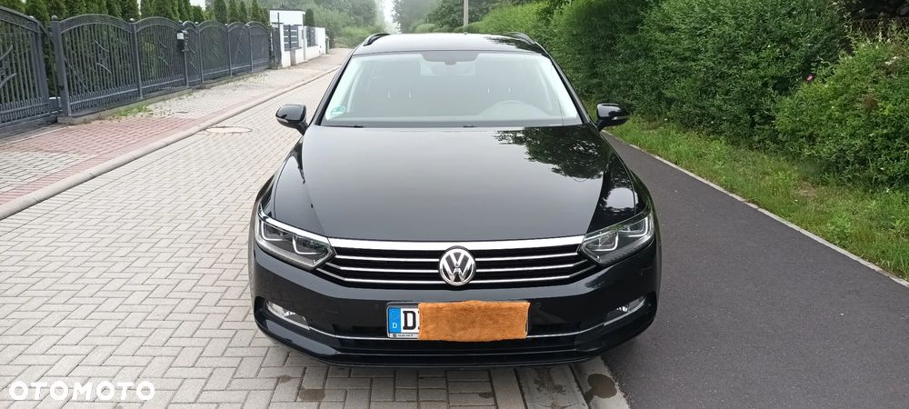 Volkswagen Passat 2.0 TDI (BlueMotion Technology) DSG Comfortline - 3