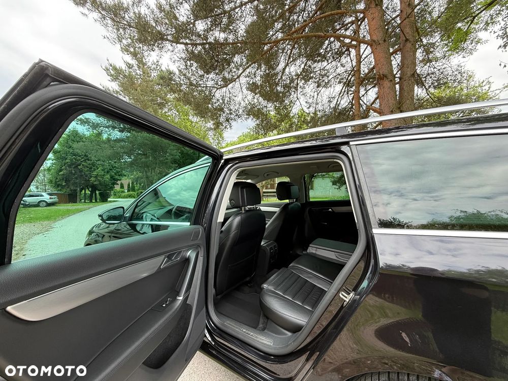 Volkswagen Passat Variant 2.0 Blue TDI SCR Highline - 21