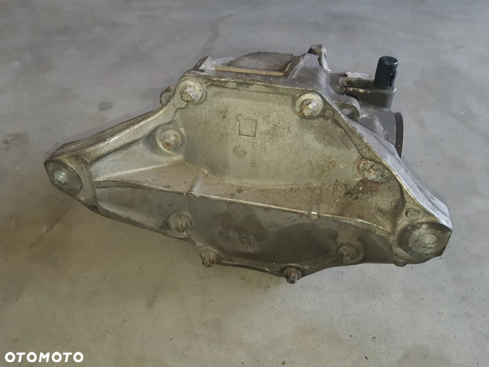 MOST DYFER DYFERENCJAŁ MERCEDES C KLASA W205 A2053509527 - 3
