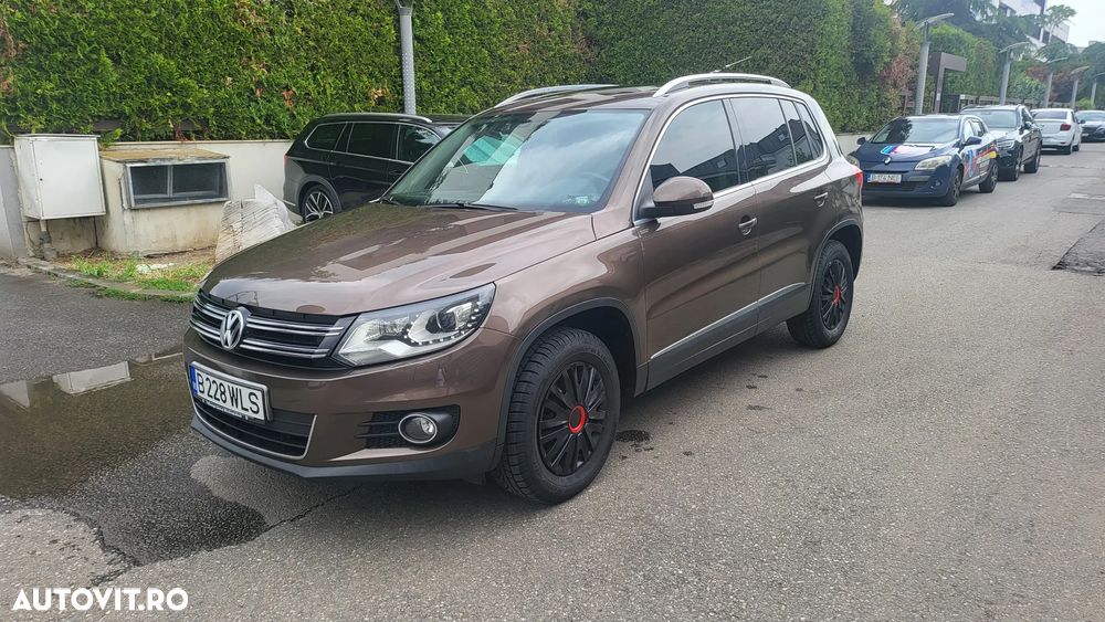 Volkswagen Tiguan 2.0 TDI 4Motion DSG Track & Field - 1