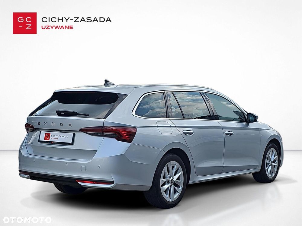Skoda Octavia 1.5 TSI mHEV Selection DSG - 5