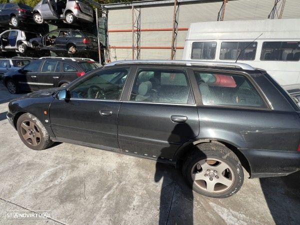 Para Peças Audi A4 Avant (8D5, B5) - 2