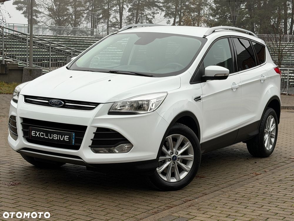 Ford Kuga 2.0 TDCi 2x4 Titanium - 4