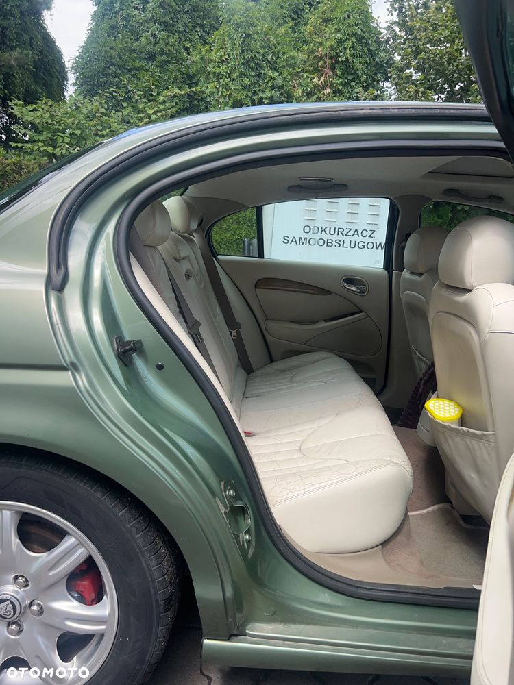 Jaguar S-Type - 5