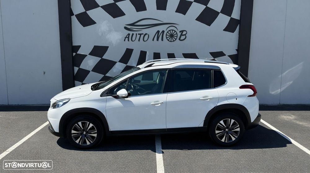 Peugeot 2008 1.2 PureTech Allure EAT6 - 7