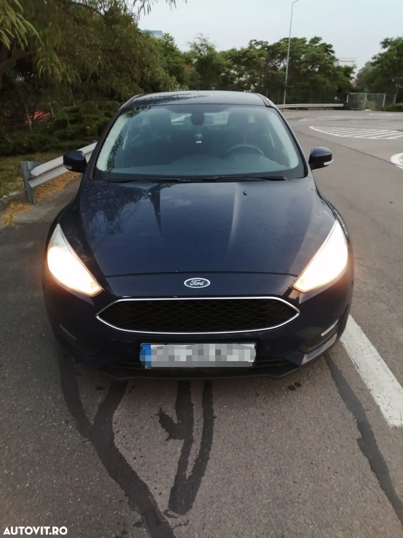 Ford Focus 1.6 TDCi DPF Ambiente - 1