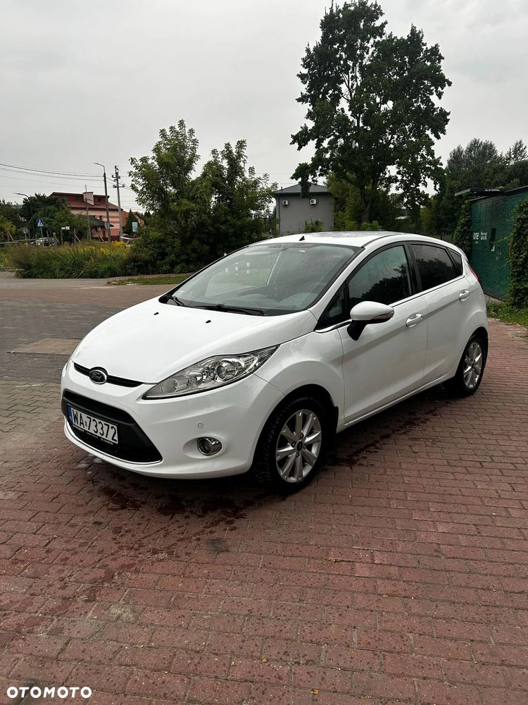 Ford Fiesta 1.4 Titanium - 12