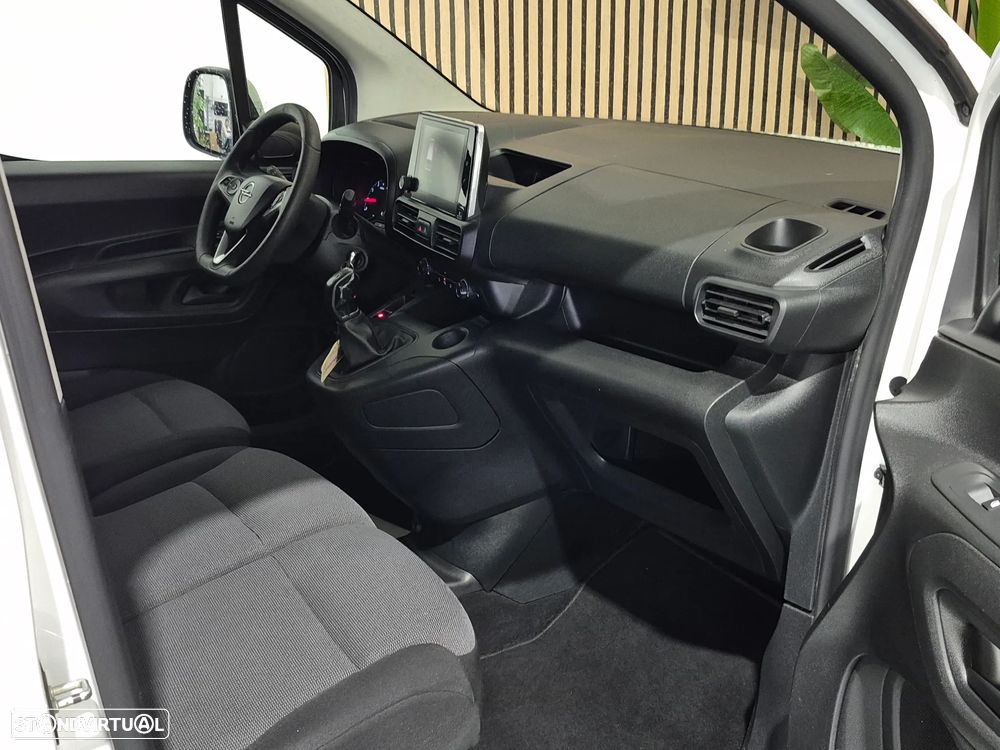 Opel Combo - 2019 - 3 LUGARES | GARANTIA | NACIONAL - 11