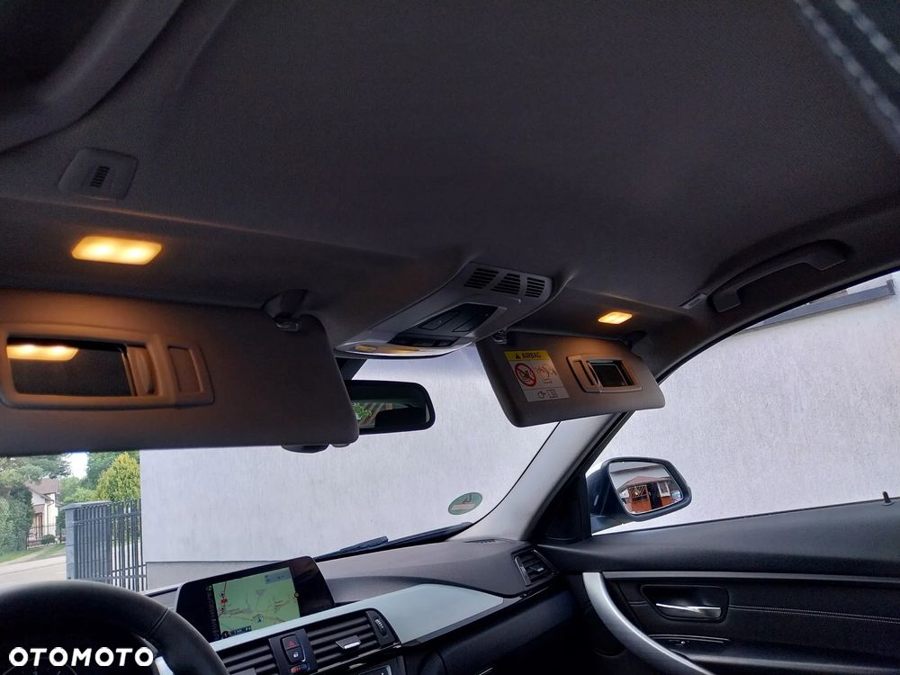 BMW Seria 3 318d Sport Line - 14