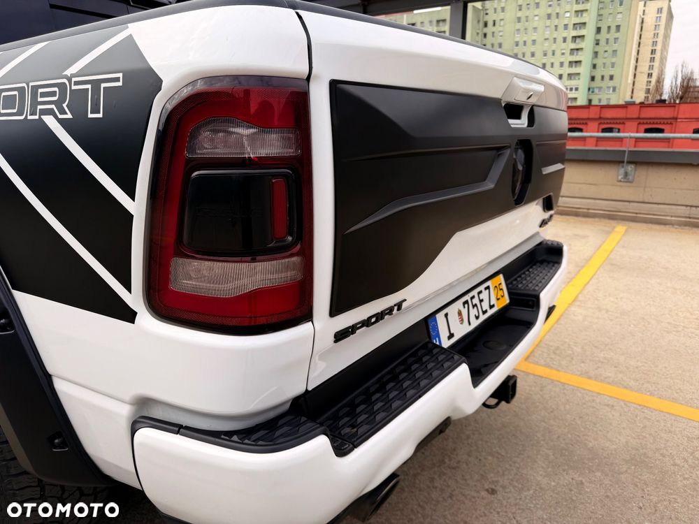 RAM 1500 5.7 Crew Cab Longbed Laramie Sport - 16