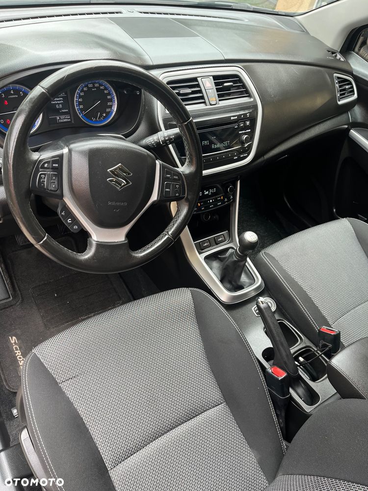 Suzuki SX4 S-Cross 1.6 VVT 4x4 Comfort - 15
