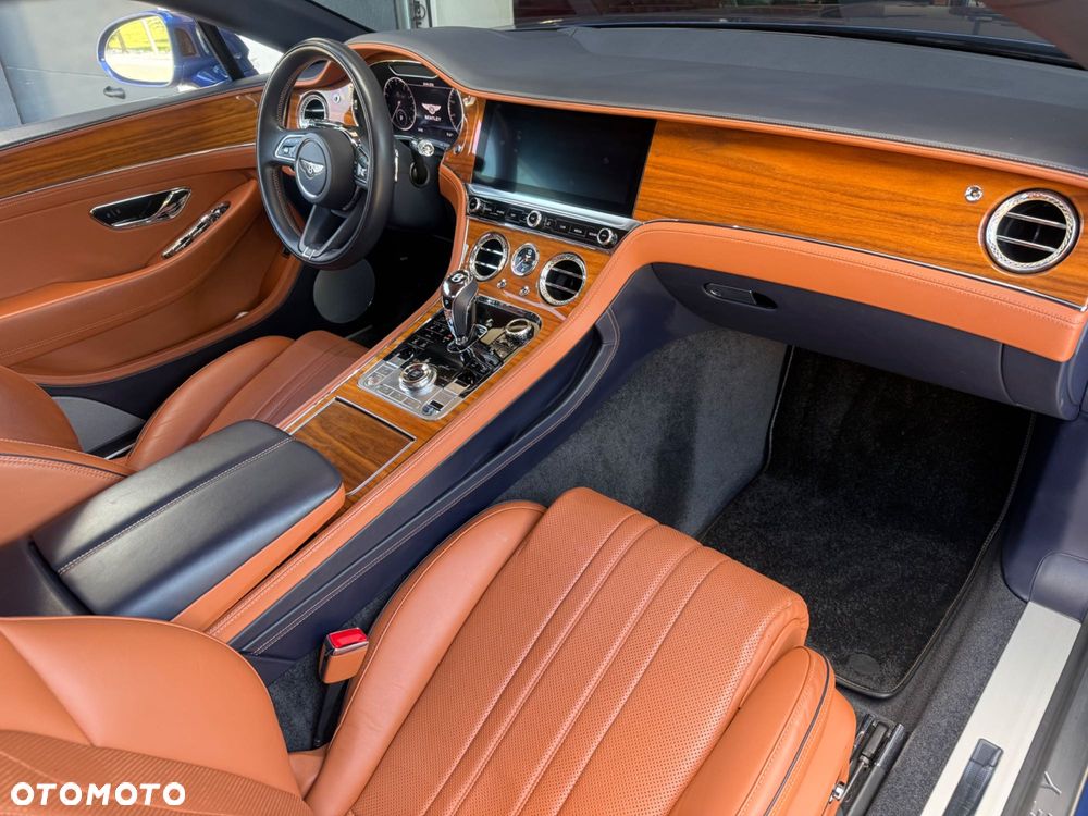 Bentley Continental GT - 7