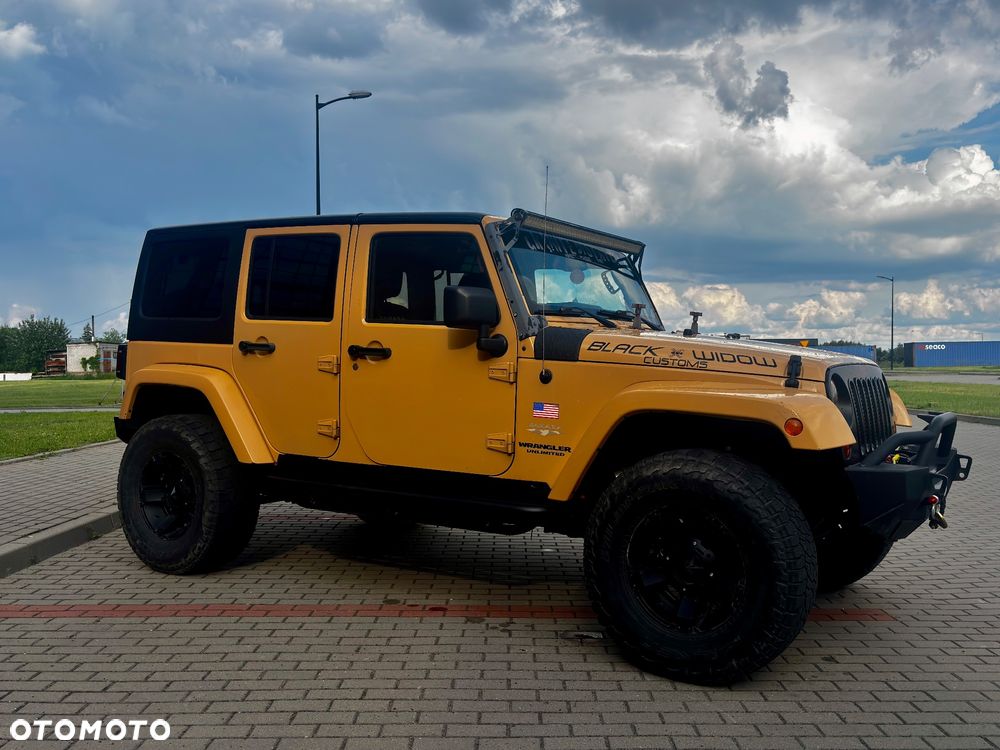 Jeep Wrangler 3.6 Unlim Sahara - 8