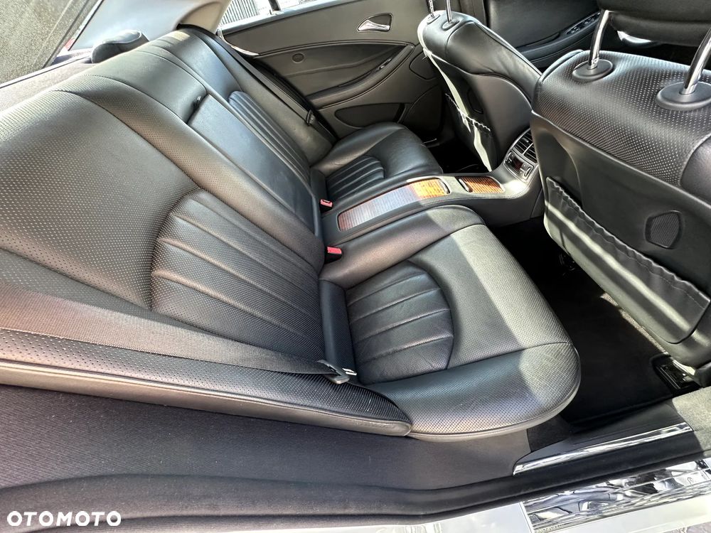 Mercedes-Benz CLS 350 - 31
