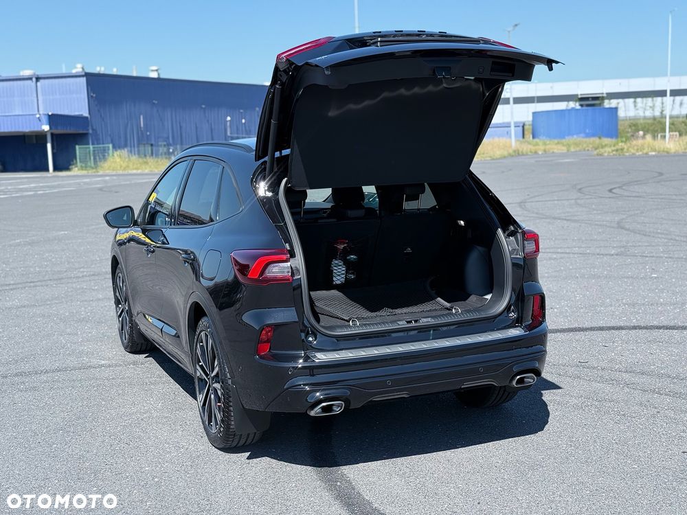 Ford Kuga 2.5 FHEV FWD ST-Line X - 13