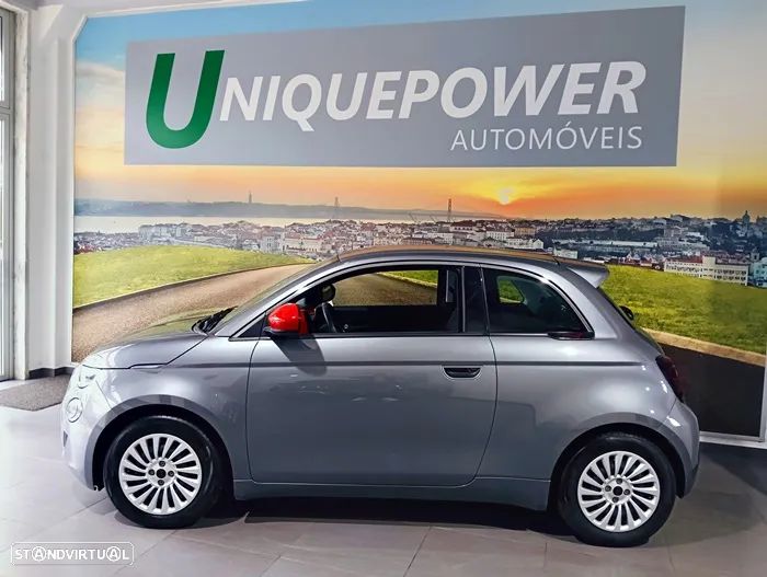 Fiat 500e 23,8kWh Red - 8