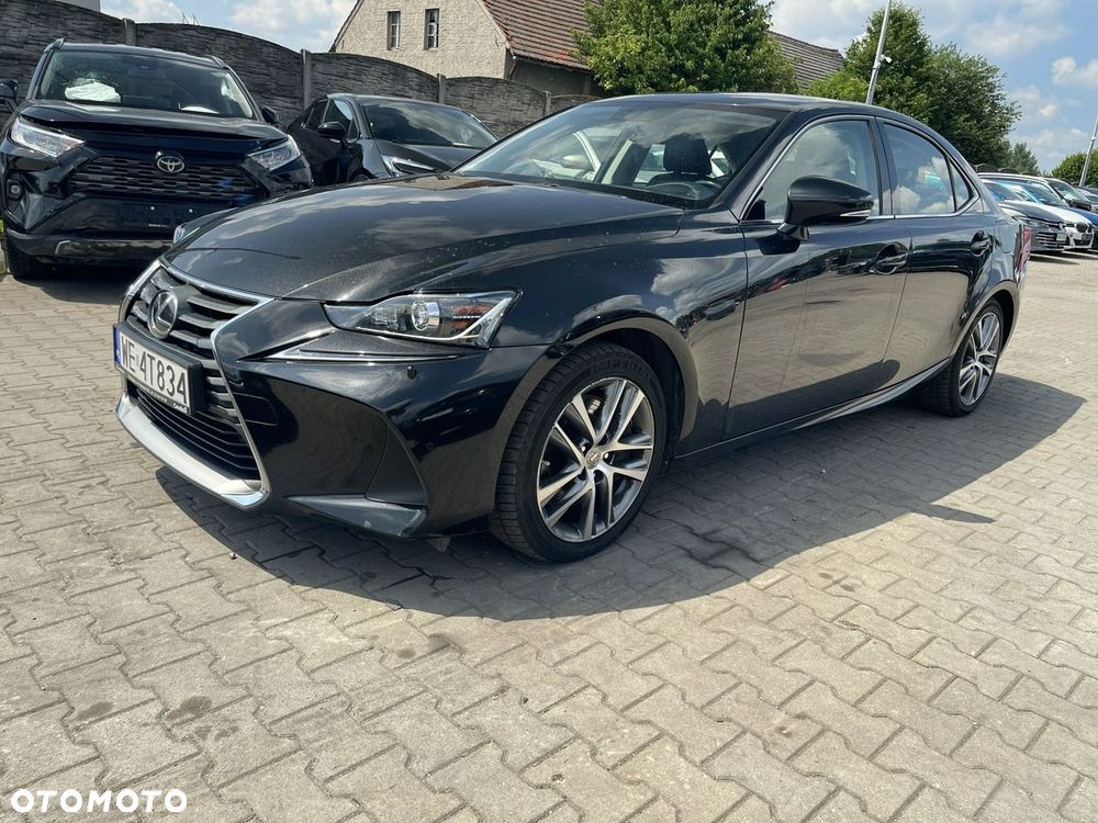 Lexus IS 200t / 300 Elegance - 2