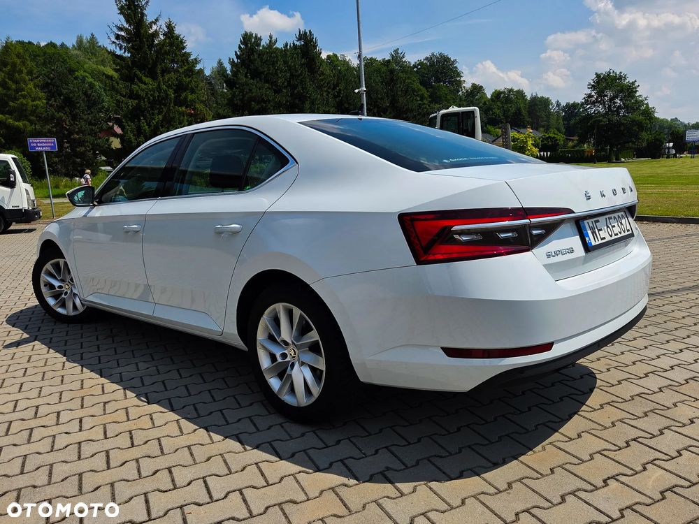 Skoda Superb 2.0 TDI SCR 4x4 Style DSG - 16