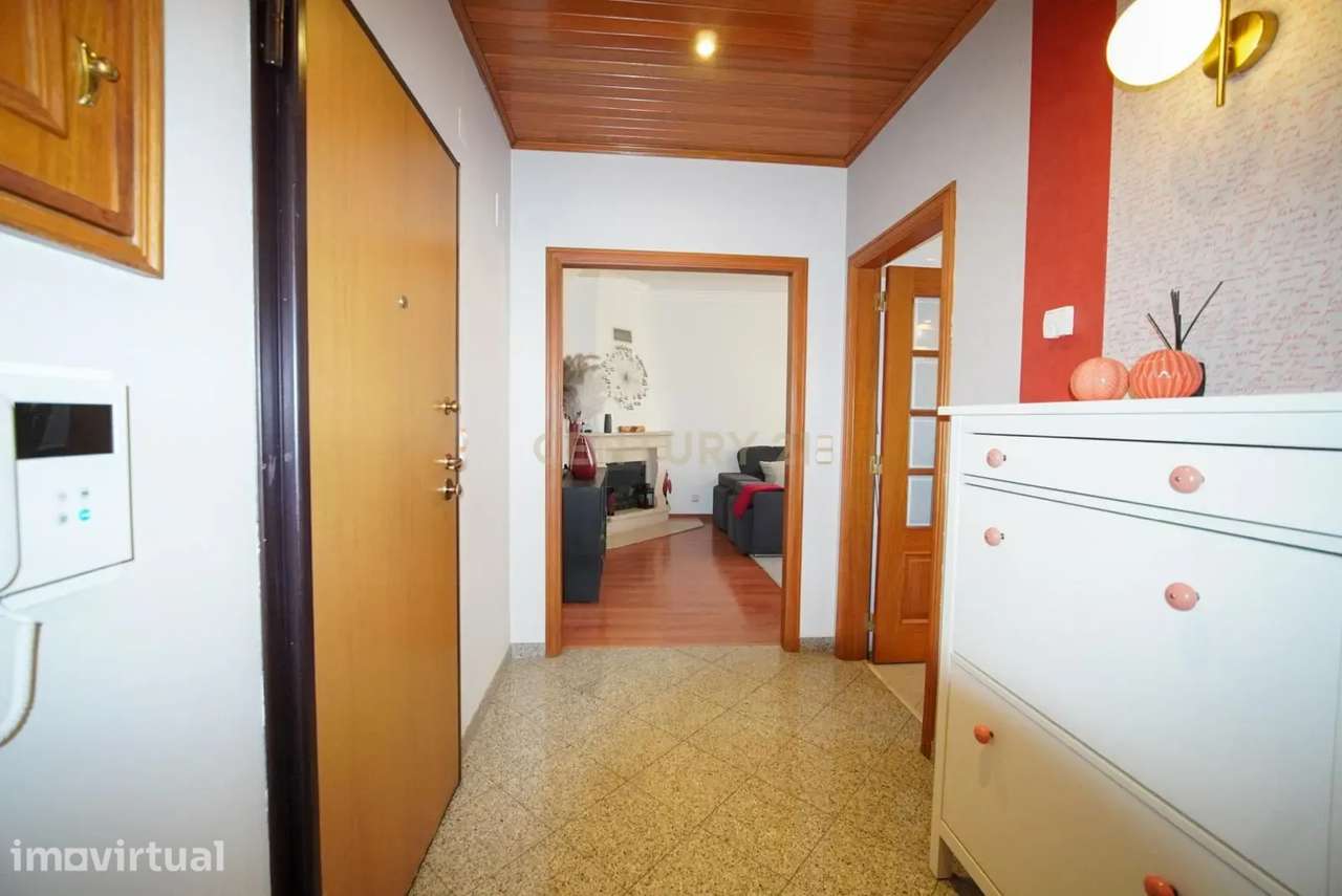 Apartamento T2 em Agualva-Cacém - Grande imagem: 2/29
