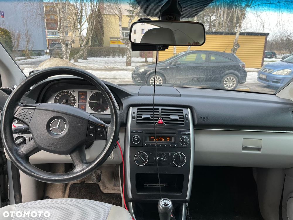 Mercedes-Benz Klasa B 180 CDI - 13