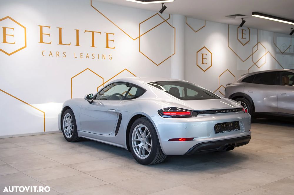 Porsche Cayman PDK - 5