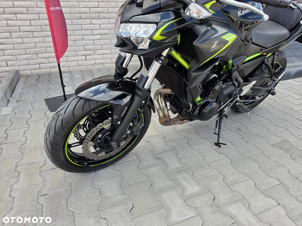 Kawasaki Z 650 - 5