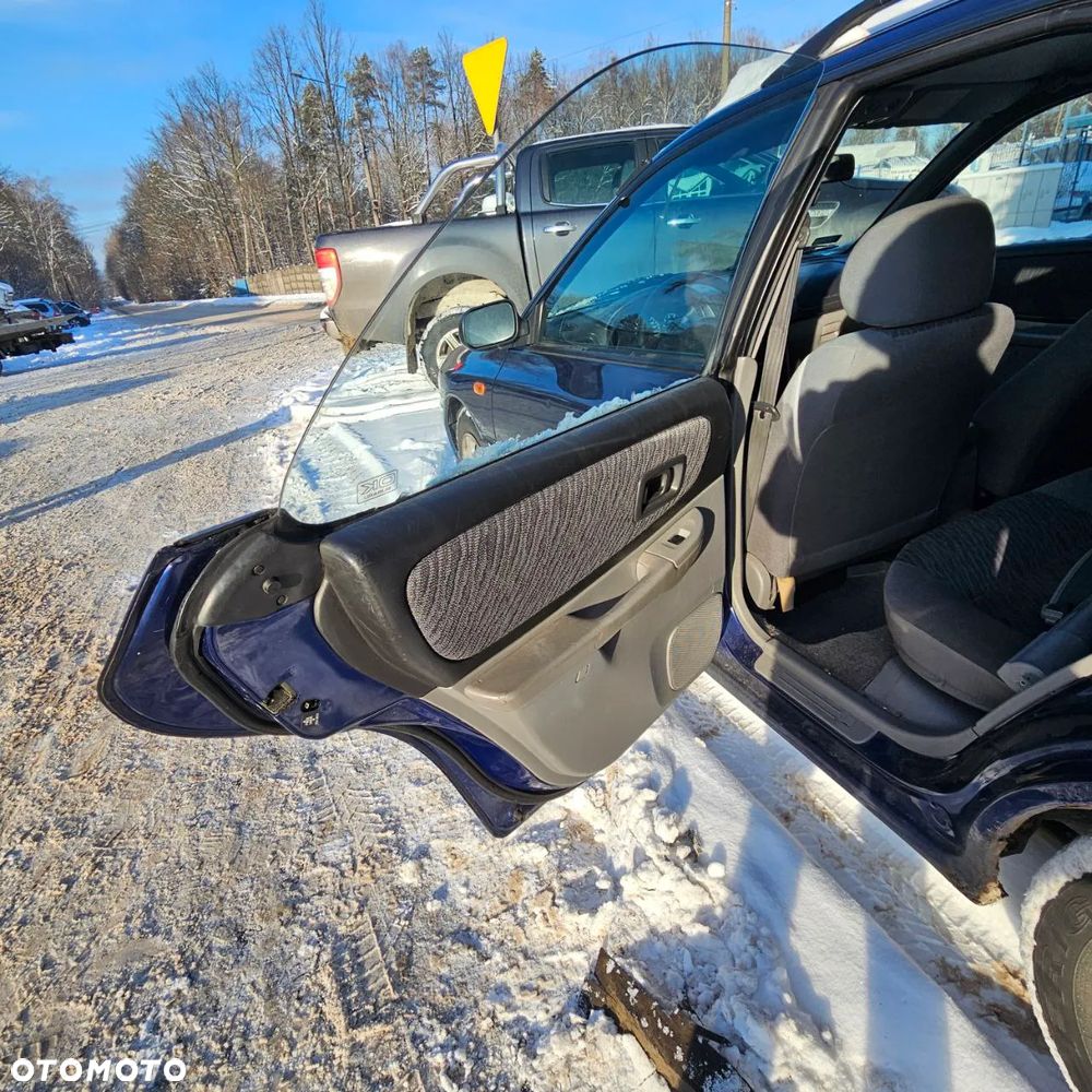Drzwi / prawe lewe przód tył /  Subaru Impreza  (kod lak: 95H) - 3