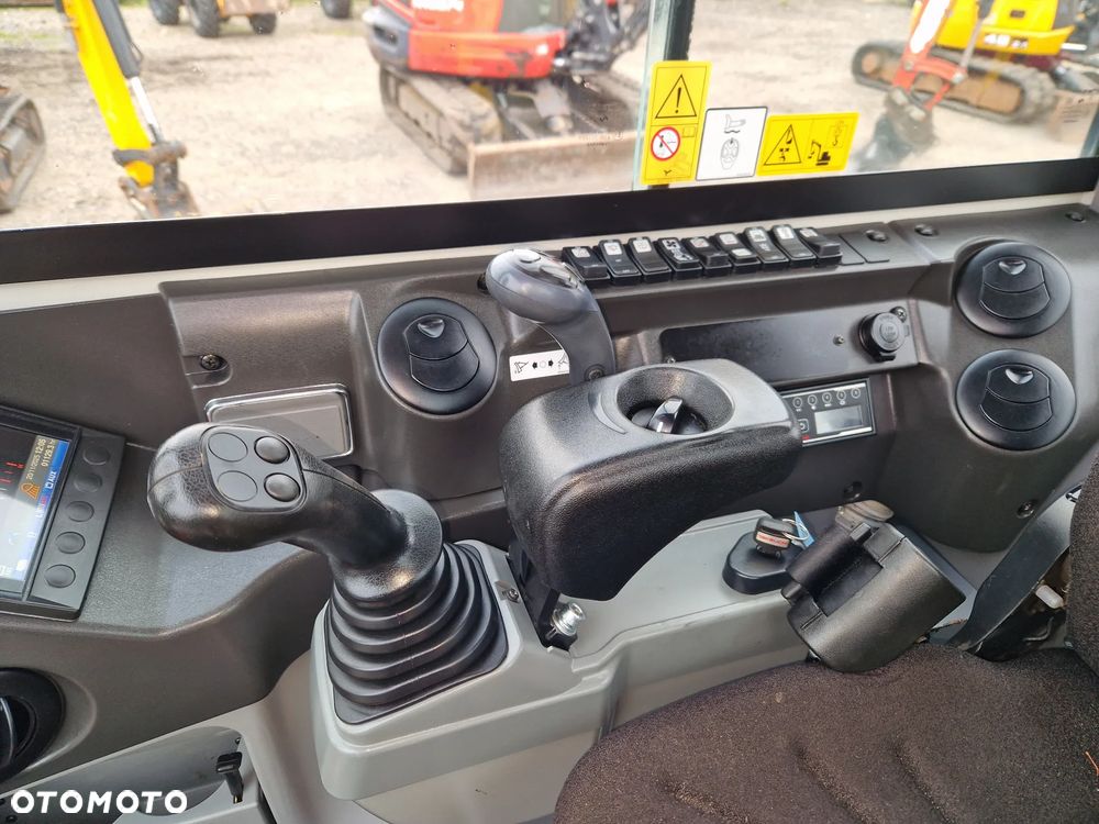 Takeuchi TB 230 , 23R , 016, Kubota kx 61-3 kx 037-4 yanmar cat bobcat - 16