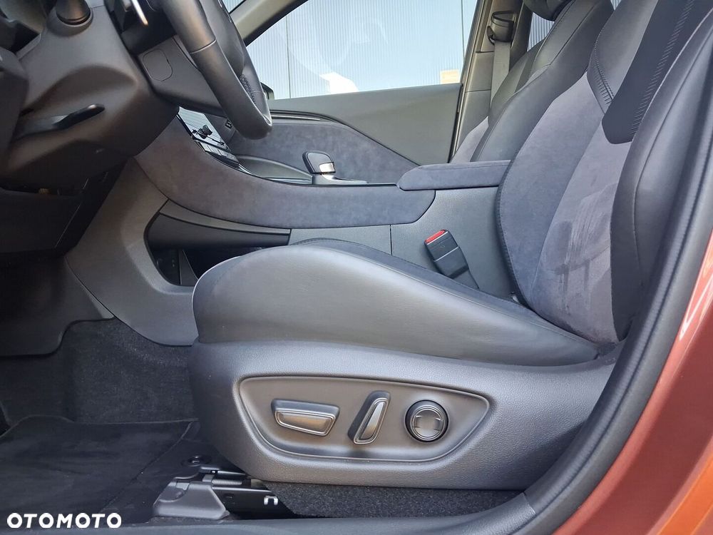 Lexus LBX 1.5 Hybrid Original Edition AWD - 23