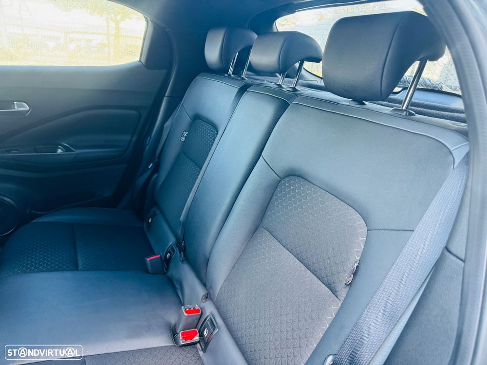 Nissan Juke 1.0 DIG-T N-Connecta DCT - 23