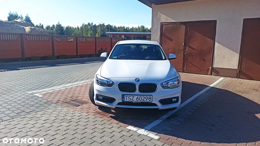 BMW Seria 1 118i Edition Metropolitan - 9