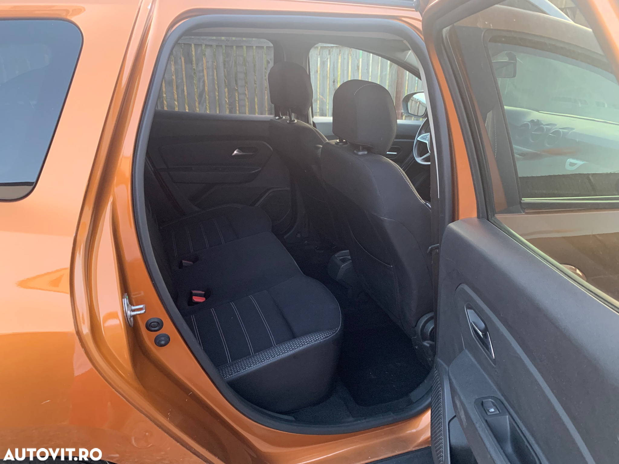 Dacia Duster 1.6 SCe 4WD Prestige jante 17" - 9