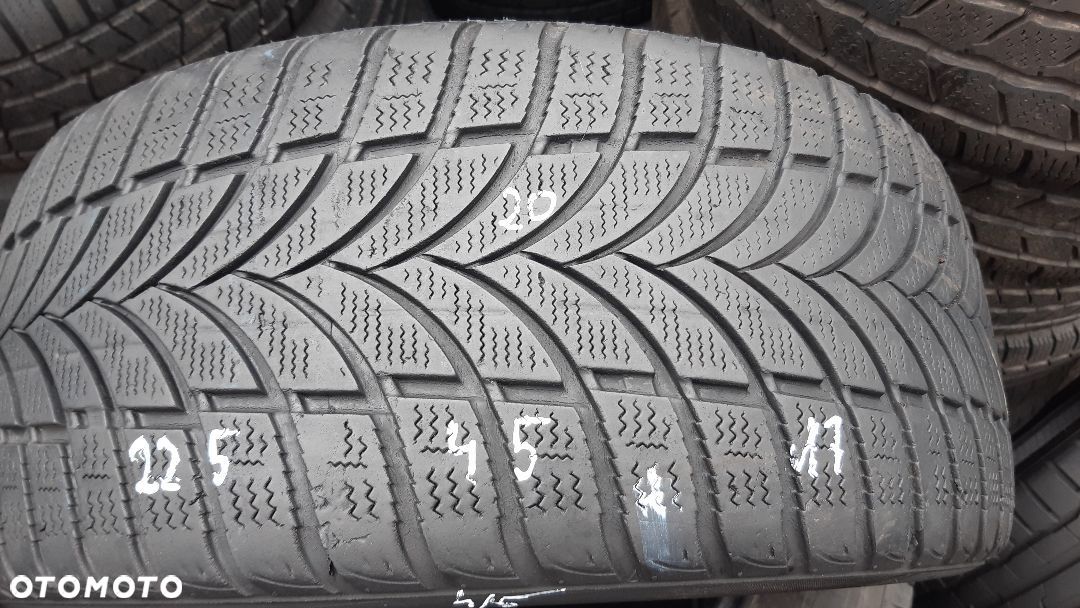 Maxxis 225/45/17 nr 20 - 1