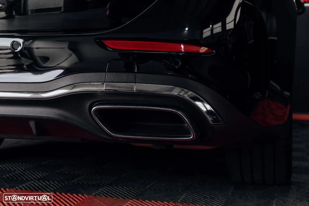 Mercedes-Benz C 300 e AMG Line - 11